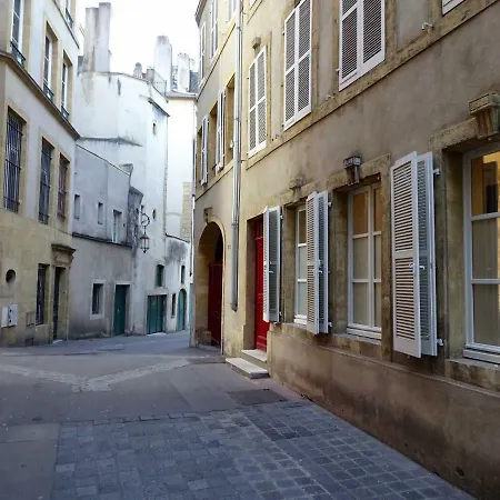 Des Roches Apartmán *